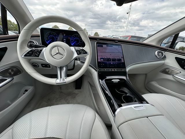 Used 2023 Mercedes-Benz EQE 350+ 4MATIC Sedan image 17