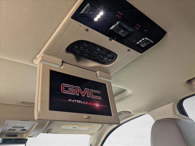 Used 2017 GMC Yukon SLT w/ Premium Edition image 21