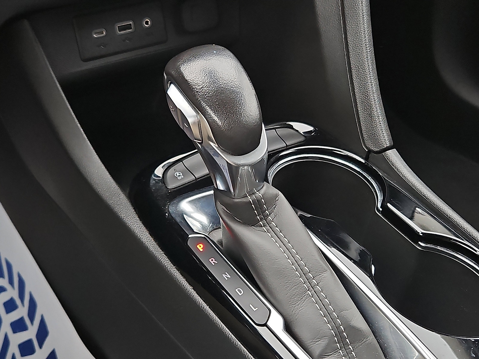 Certified 2023 Buick Encore GX Preferred w/ Cold Weather Comfort Package image 14