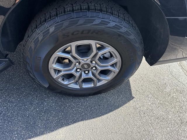 Certified 2025 Ford Expedition Active image 16