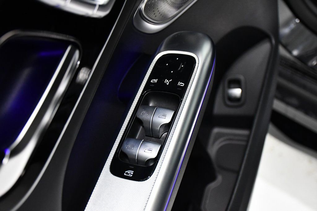 New 2026 Mercedes-Benz GLC 43 AMG 4MATIC image 15