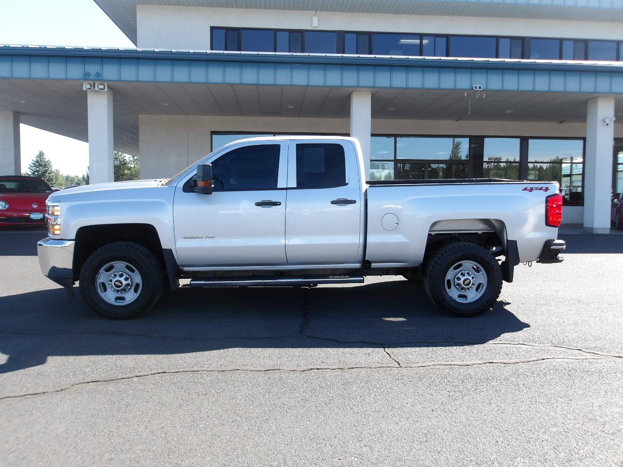 Used 2018 Chevrolet Silverado 2500 W/T w/ WT Fleet Convenience Package AWD/4WD image 2