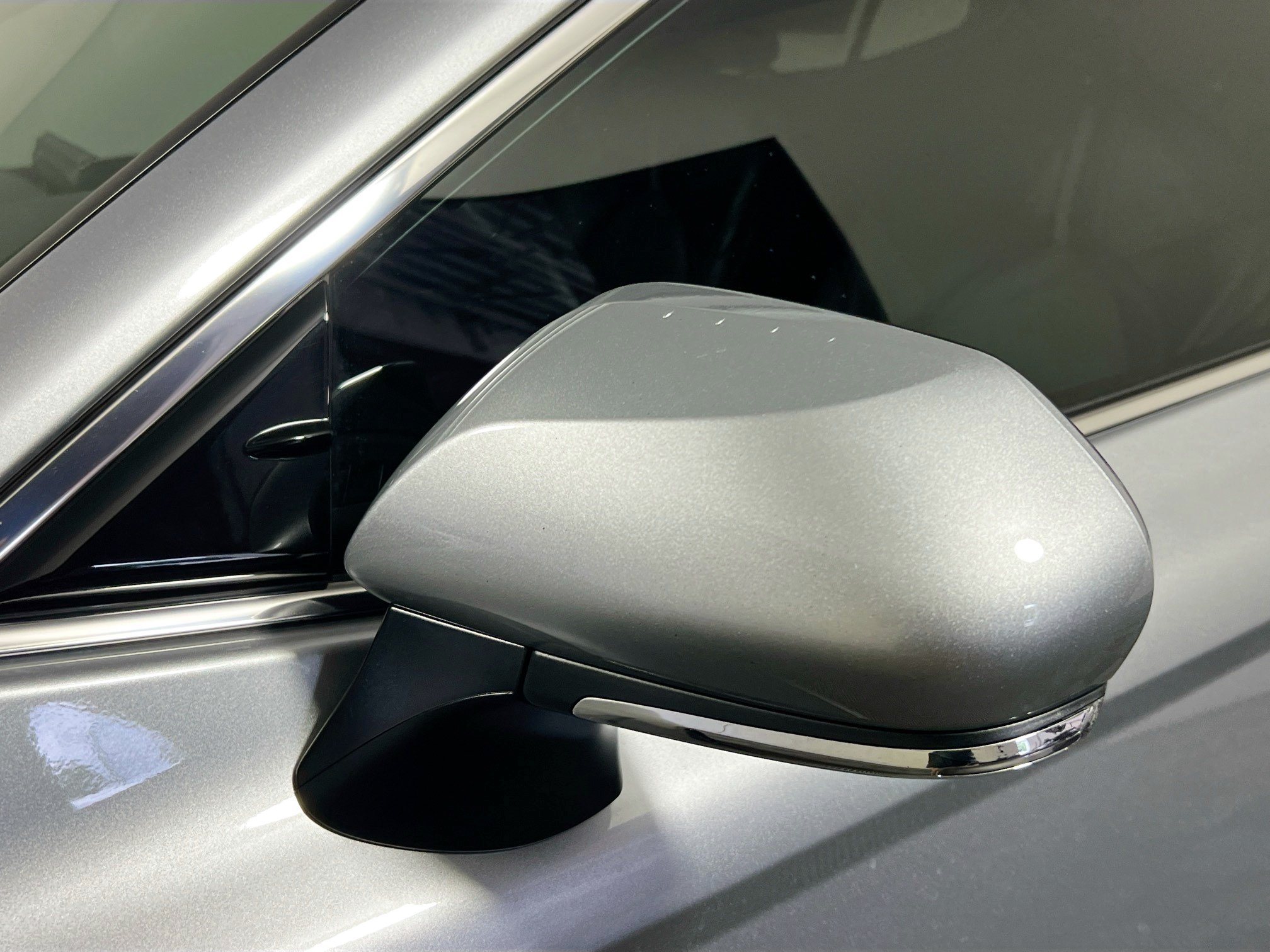 Used 2024 Toyota Camry XSE FWD image 12