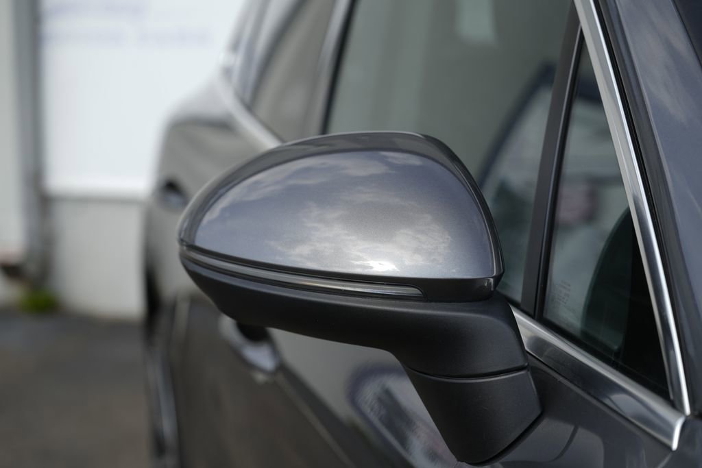 Used 2019 Porsche Cayenne S image 11