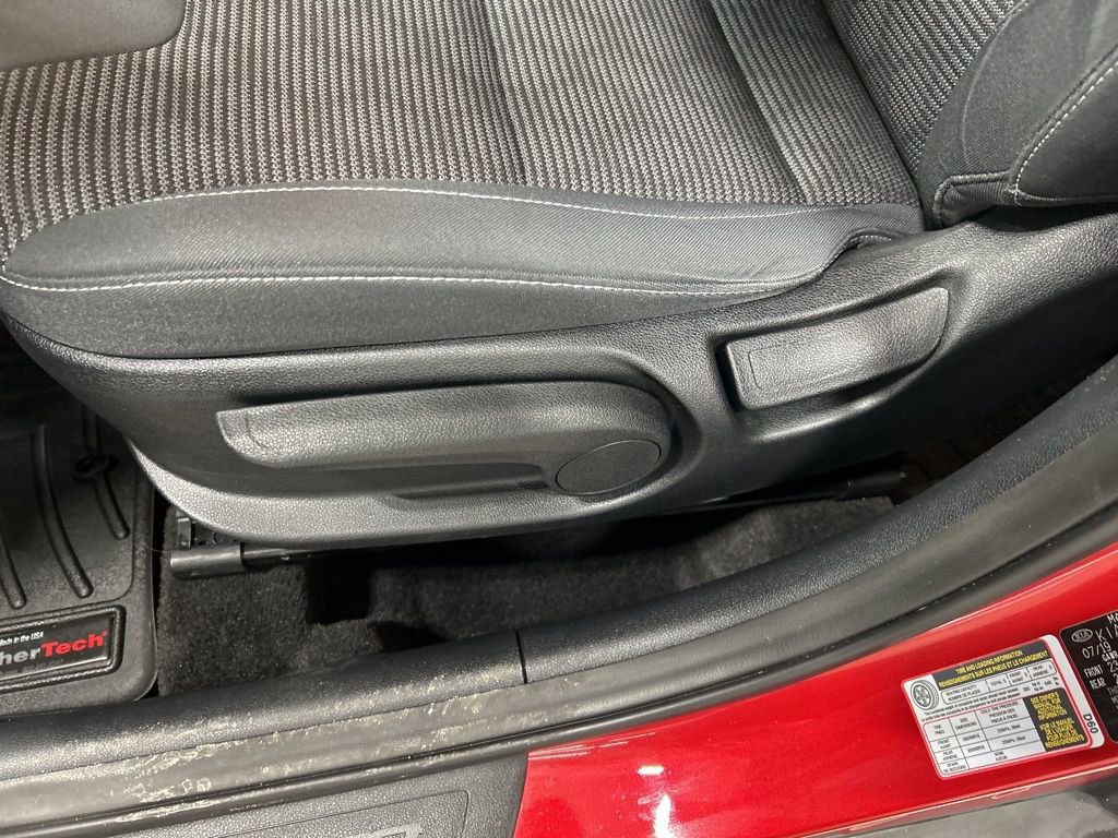 Used 2019 Kia Niro LX image 11