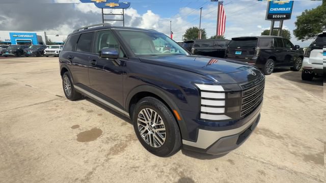 Used 2026 Hyundai Palisade SEL FWD image 2