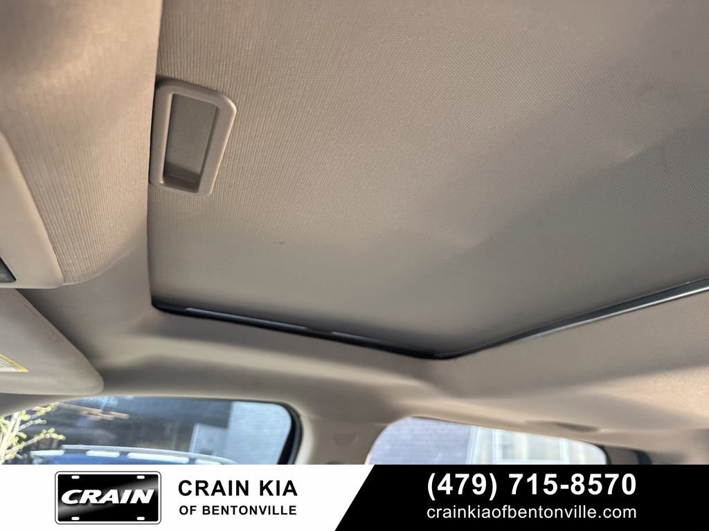 Used 2015 RAM 1500 Laramie w/ Convenience Group image 48