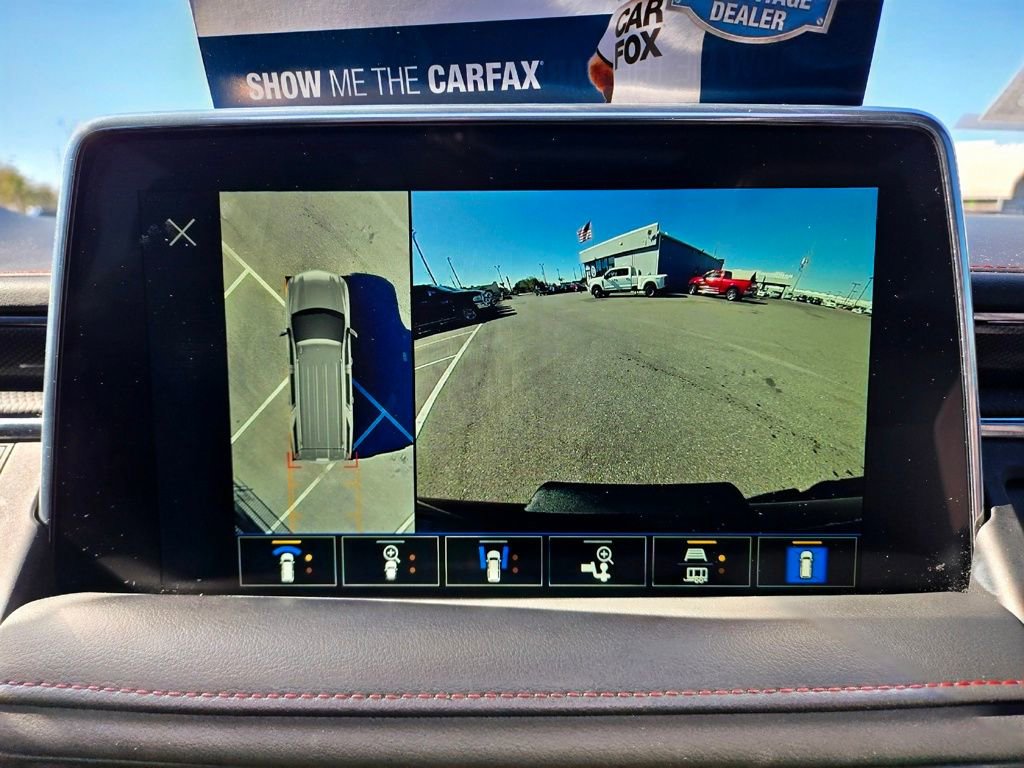 Used 2022 Chevrolet Tahoe RST w/ Luxury Package AWD/4WD image 33