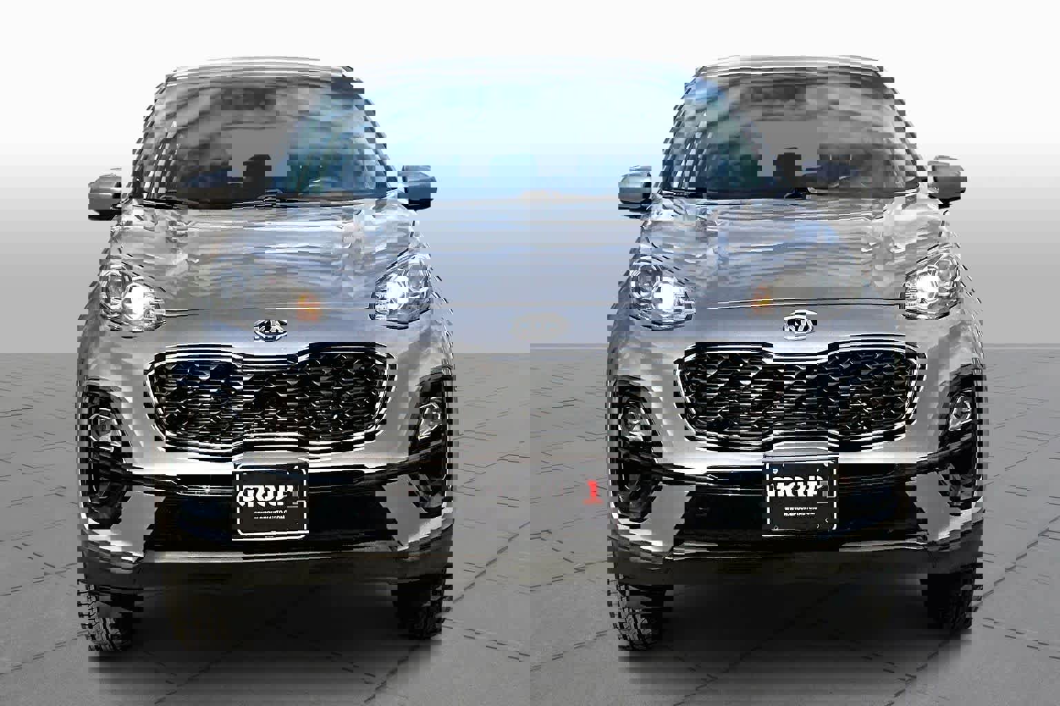 Used 2020 Kia Sportage LX image 4