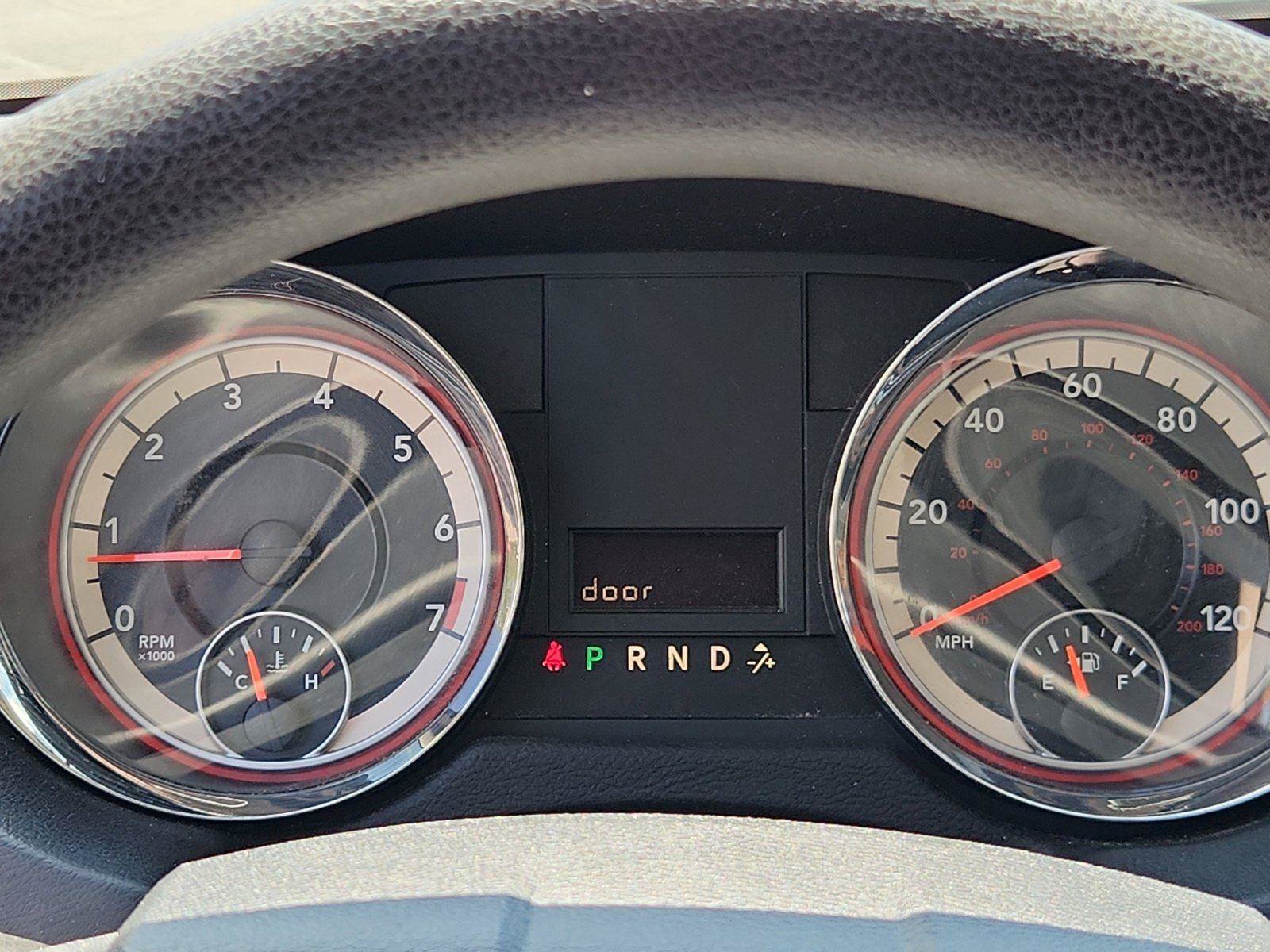 Used 2013 RAM C/V Tradesman FWD image 21