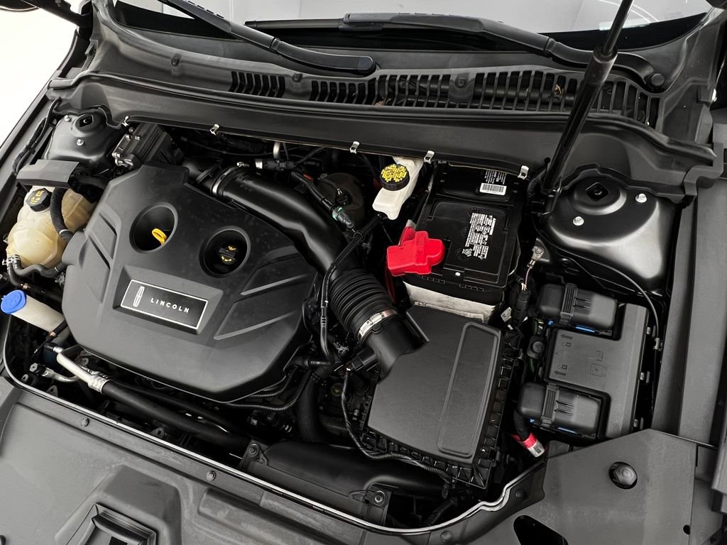 Used 2020 Lincoln MKZ AWD image 30