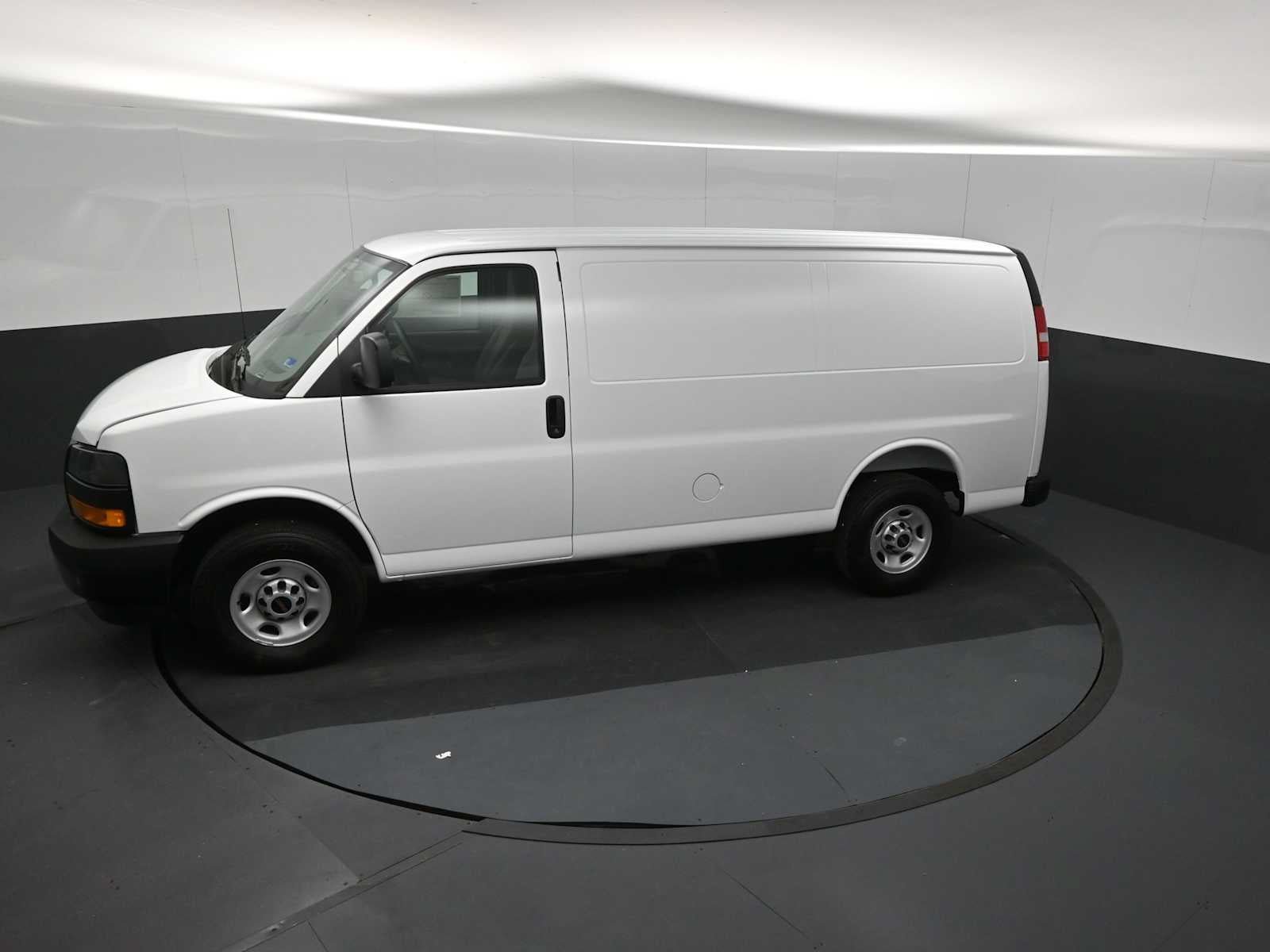 New 2026 GMC Savana 3500 w/ Driver Convenience Package RWD image 13
