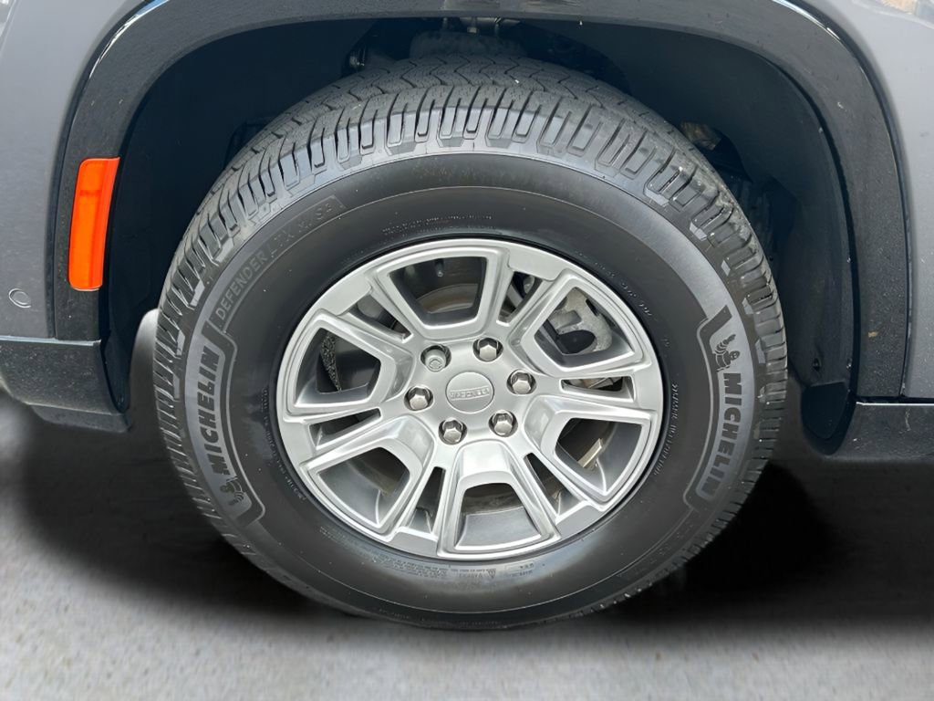 Used 2022 Jeep Wagoneer Series I w/ Convenience Group I image 14