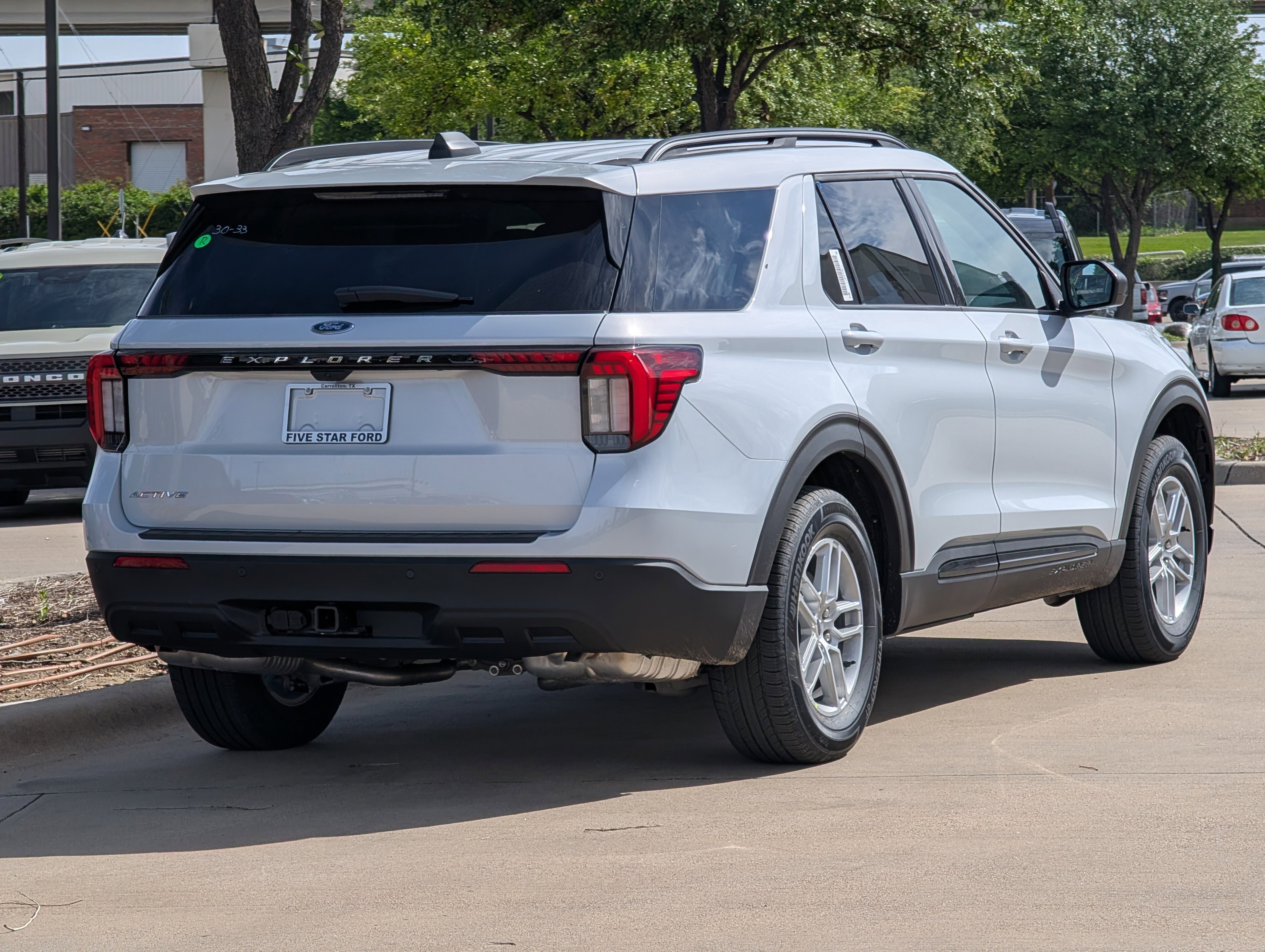New 2026 Ford Explorer Active image 4