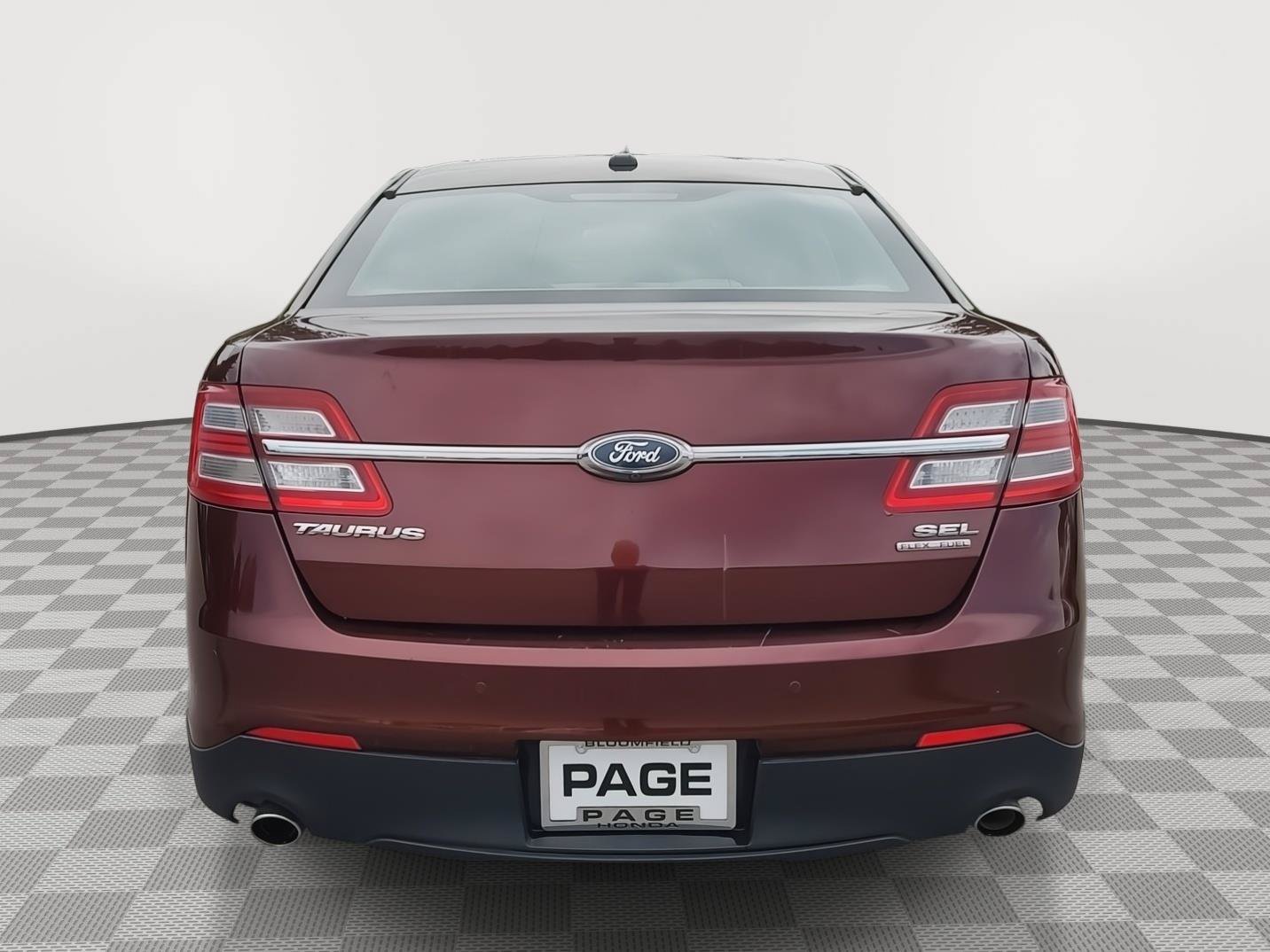 Used 2016 Ford Taurus SEL FWD image 27