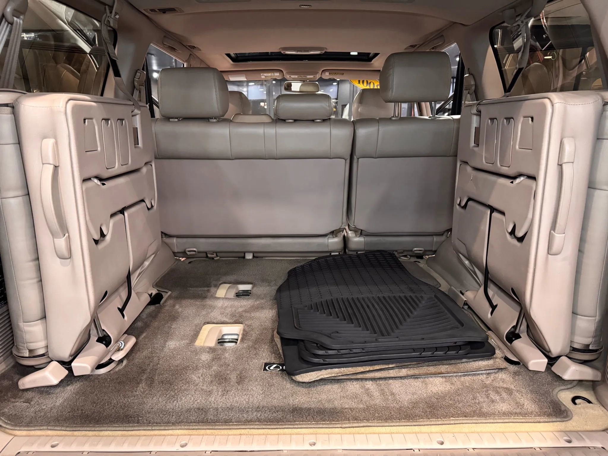 Used 2001 Lexus LX 470 4WD image 20