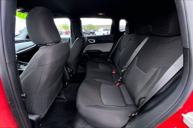 Used 2023 Jeep Compass Sport AWD/4WD image 28