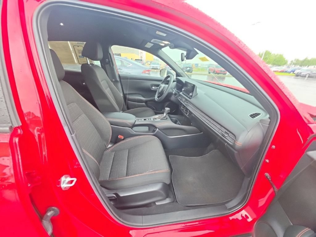 Used 2024 Honda HR-V Sport image 33