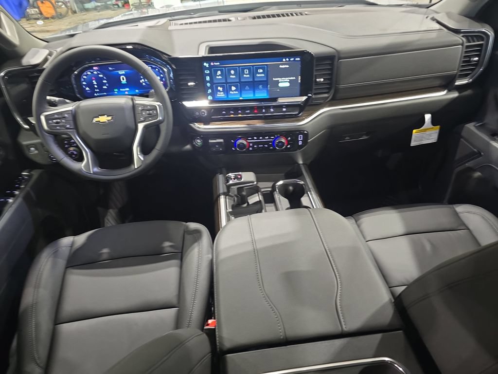 New 2026 Chevrolet Silverado 1500 LT w/ All Star Edition Plus AWD/4WD image 9