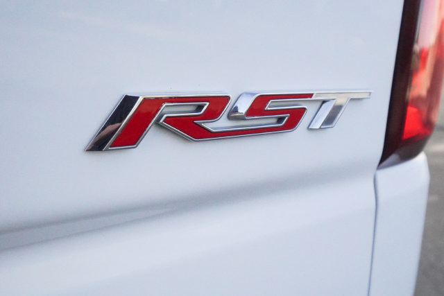 Used 2022 Chevrolet Silverado 1500 RST AWD/4WD image 39