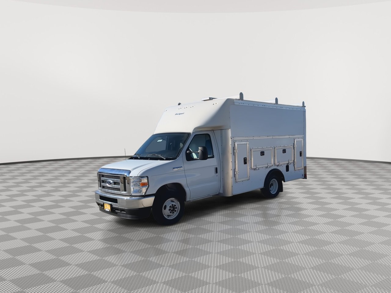 Certified 2024 Ford E-350 and Econoline 350 Super Duty w/ Power Windows & Locks Group image 29