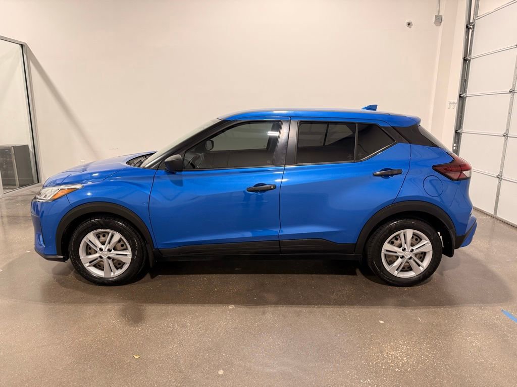 Used 2021 Nissan Kicks S image 5