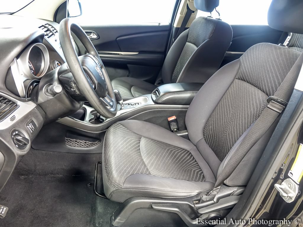 Used 2012 Dodge Journey American Value Package w/ Flexible Seating Group FWD image 9