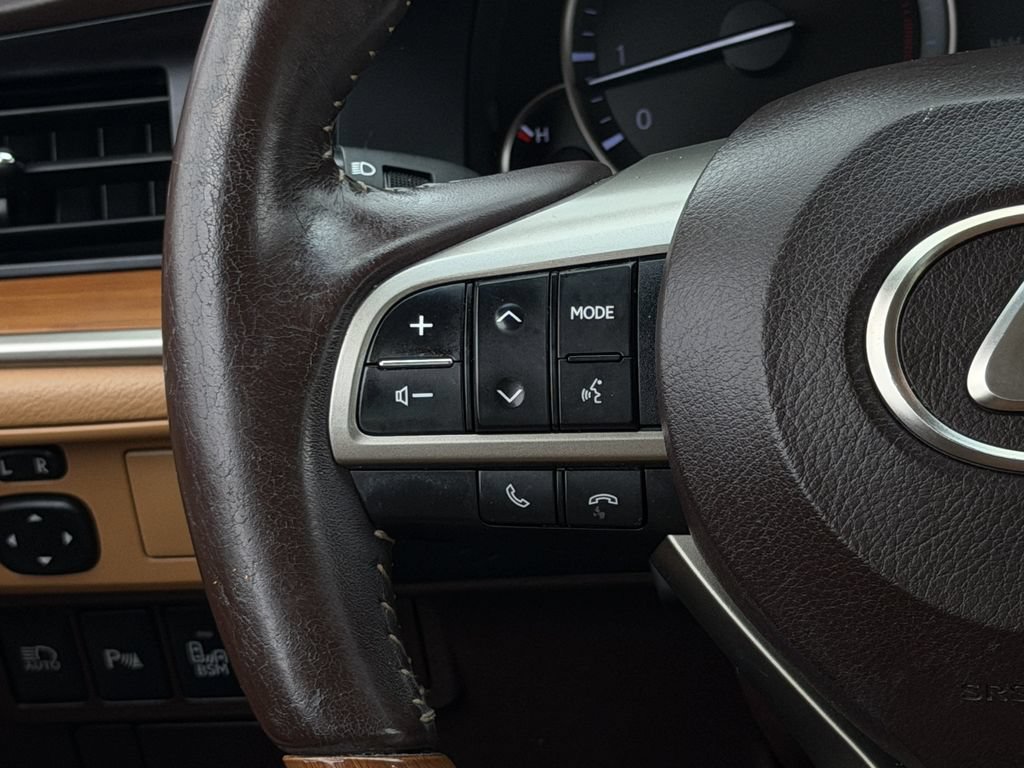 Used 2016 Lexus ES 350 FWD image 13