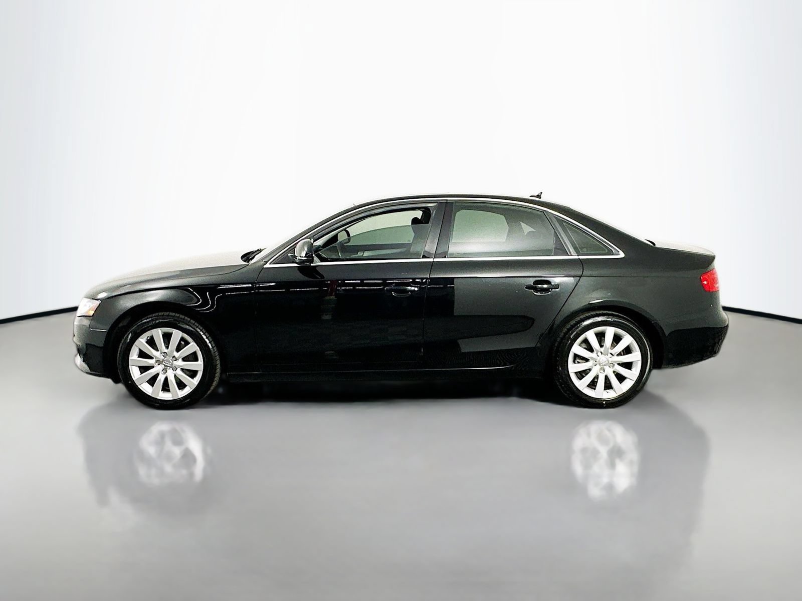 Used 2009 Audi A4 2.0T Premium Plus AWD/4WD image 4