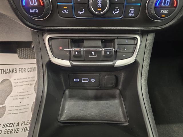 Used 2022 GMC Terrain SLE FWD image 24