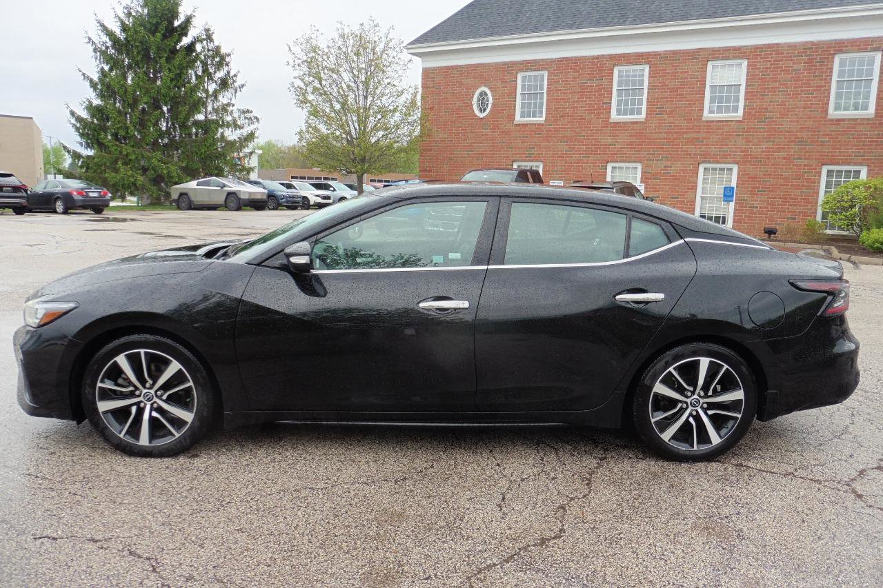Used 2023 Nissan Maxima SL FWD image 23