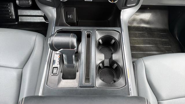 Used 2022 Ford F150 Lightning Pro image 34