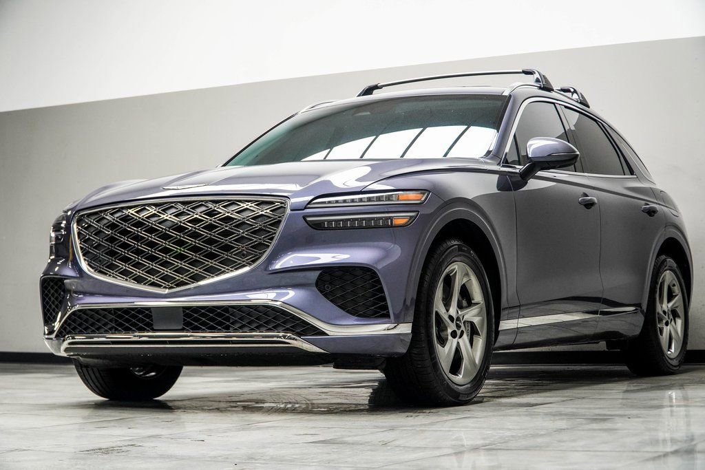 Used 2026 Genesis GV70 2.5T Select image 9