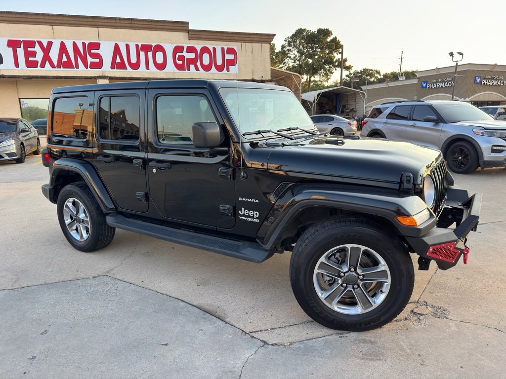 Used 2022 Jeep Wrangler Unlimited Sahara image 2