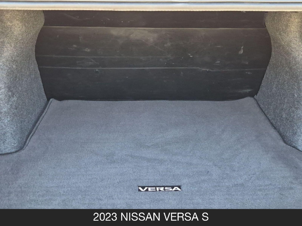 Used 2023 Nissan Versa S FWD image 23