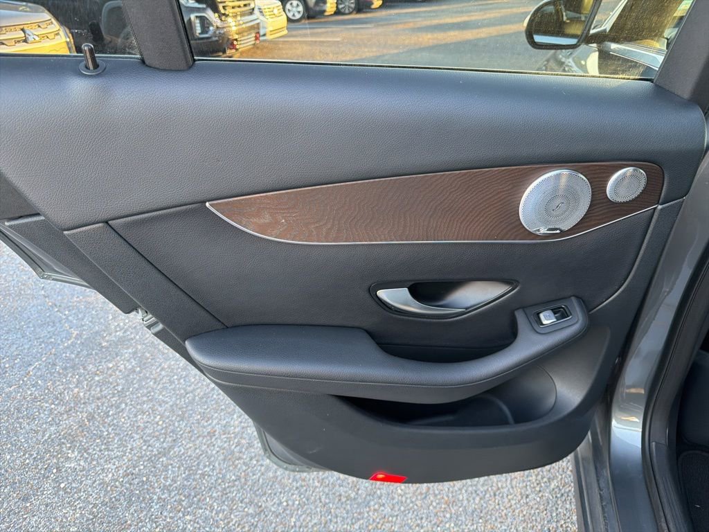 Used 2019 Mercedes-Benz GLC 300 4MATIC Coupe image 14