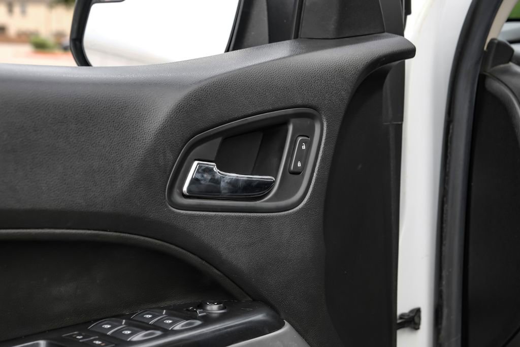 Used 2019 Chevrolet Colorado LT w/ LT Convenience Package RWD image 47