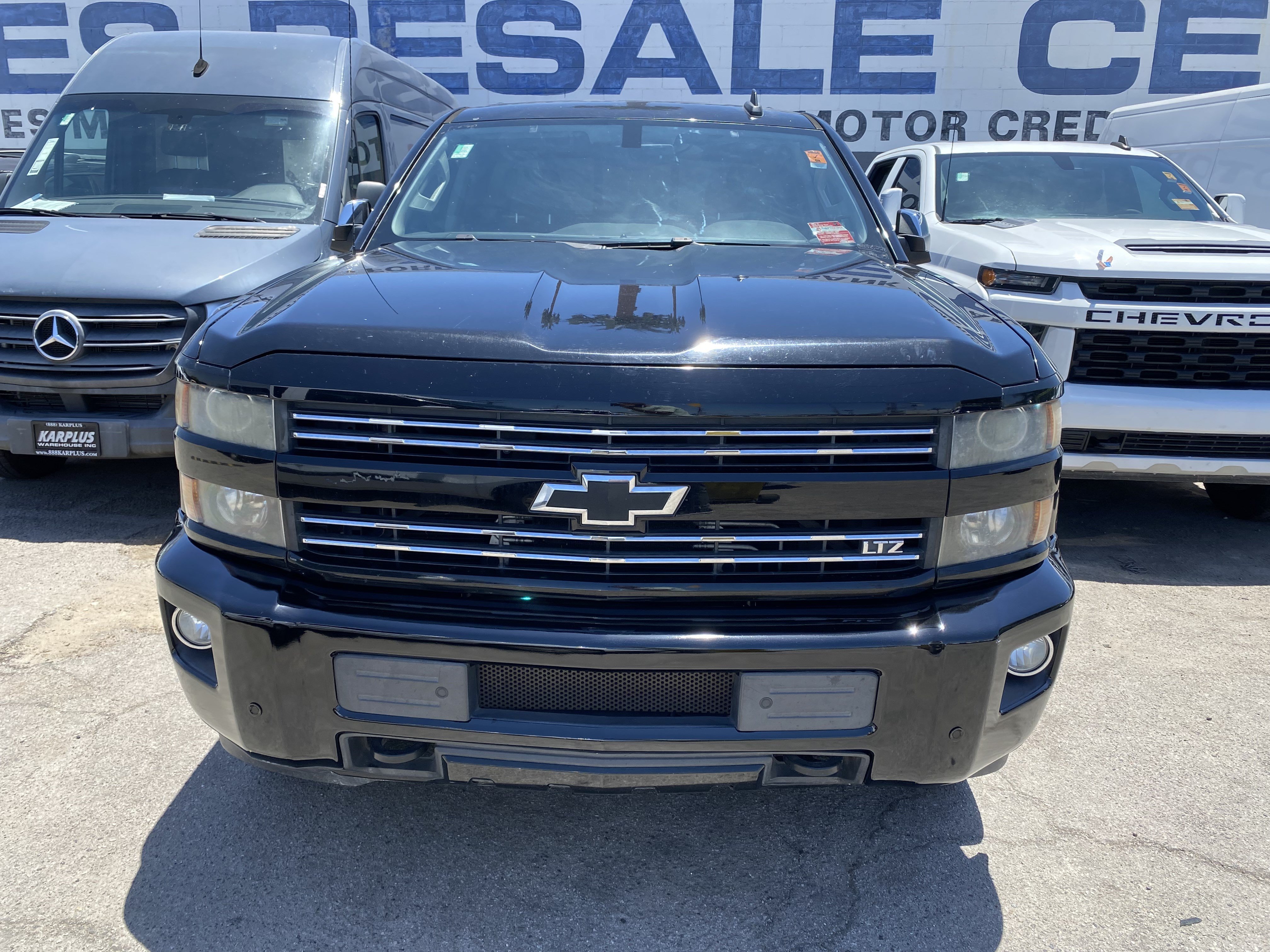 Used 2015 Chevrolet Silverado 2500 LTZ w/ Custom Sport Edition RWD image 3