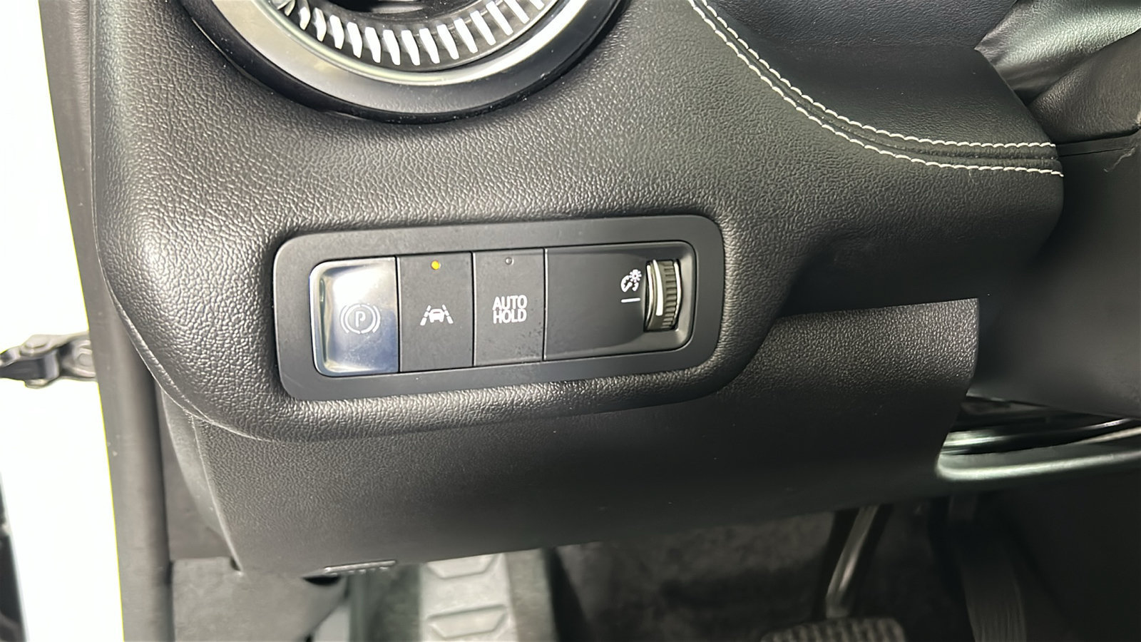 Used 2024 Chevrolet Blazer EV LT AWD/4WD image 24