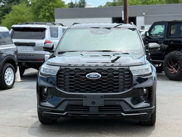 Used 2025 Ford Explorer ST-Line AWD/4WD image 36