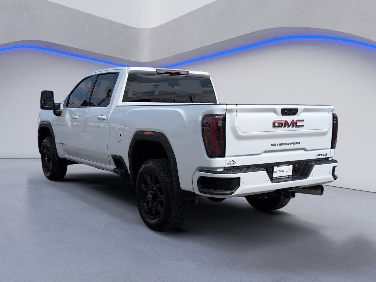 Certified 2025 GMC Sierra 2500 AT4 image 3