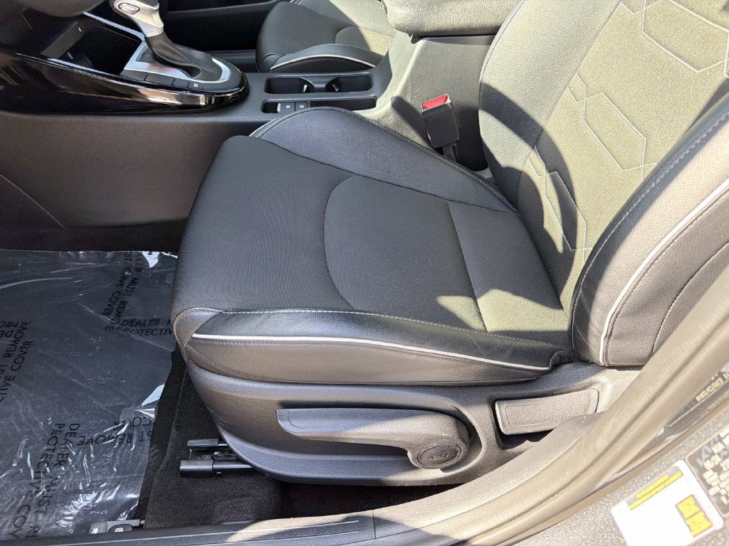 Used 2024 Kia Forte GT-Line w/ GT-Line Premium Package FWD image 14