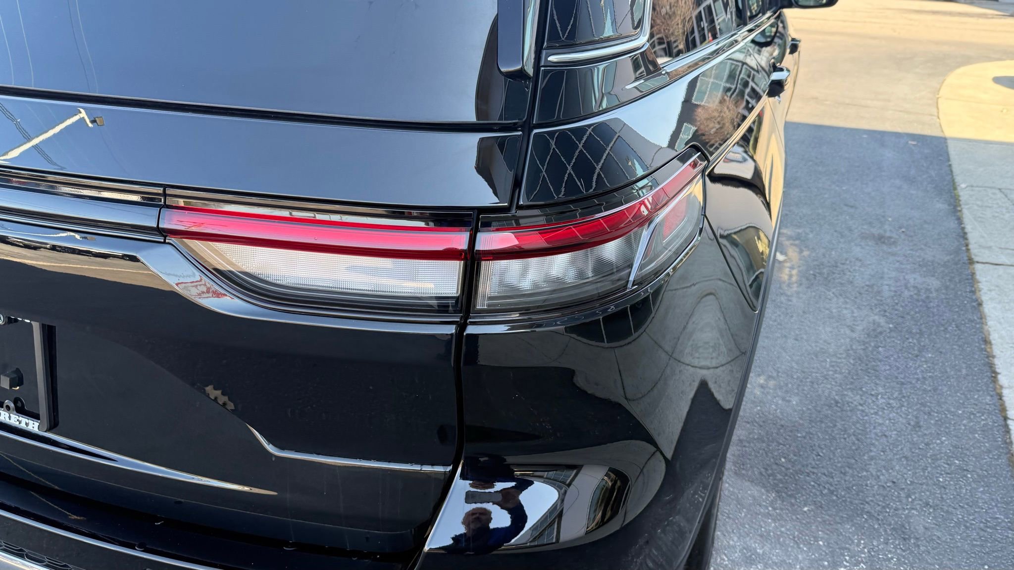 Used 2023 Jeep Grand Cherokee 4WD 4xe image 9