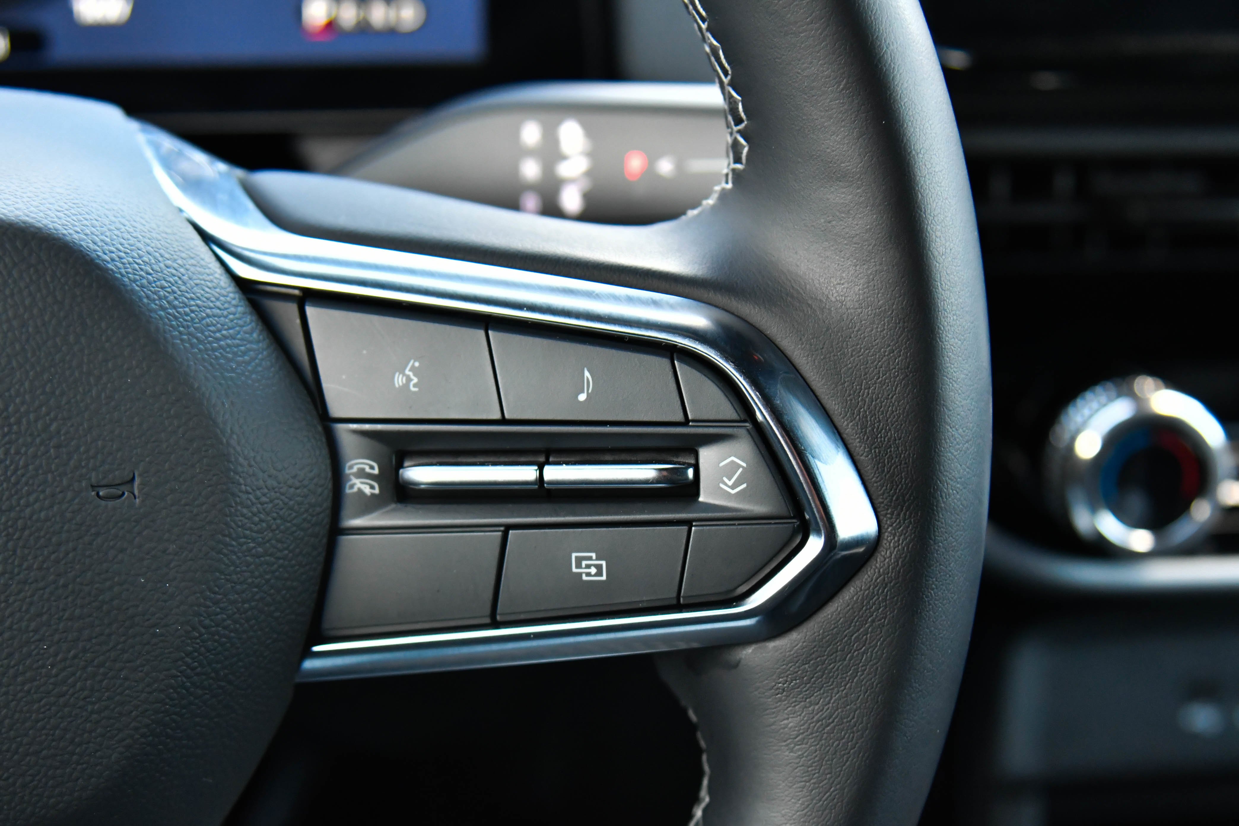 Used 2024 Honda Prologue Touring image 32