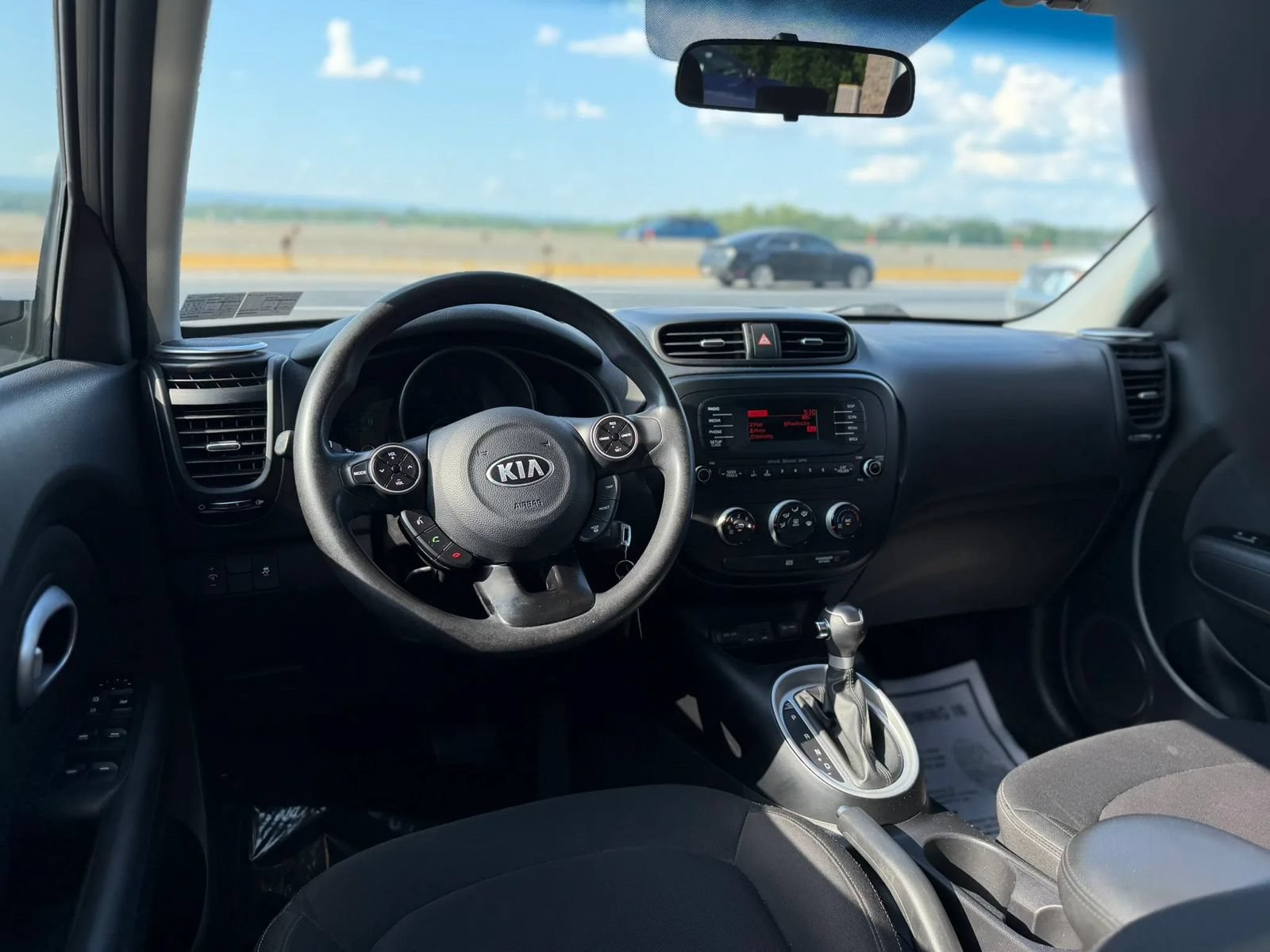 Used 2014 Kia Soul FWD image 13