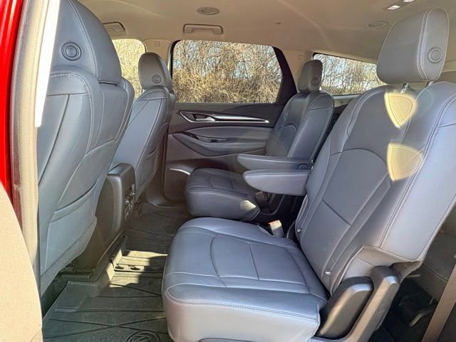 Used 2018 Buick Enclave Essence w/ Trailering Package image 10