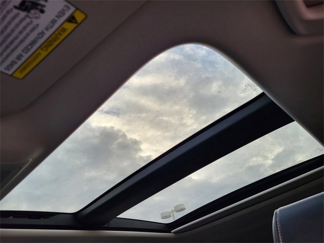 Used 2025 MAZDA CX-70 Plug-In Hybrid w/ Premium Pkg image 17