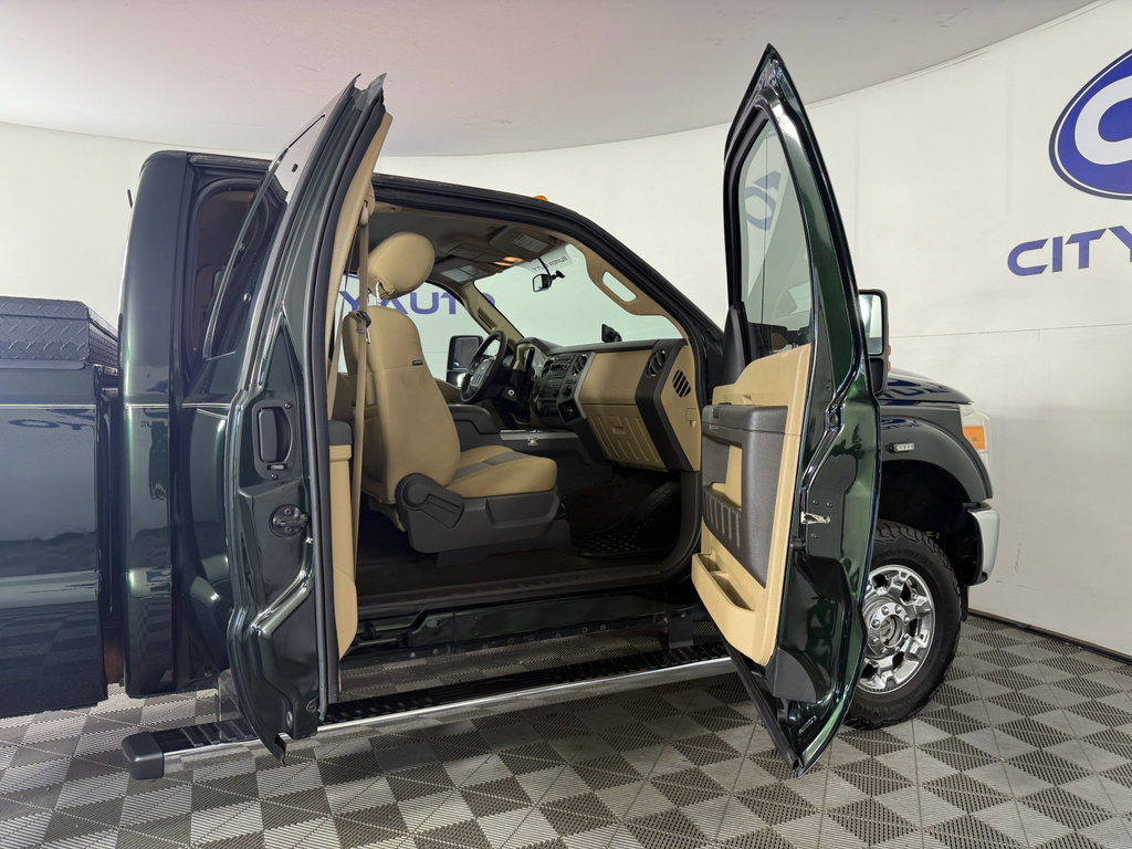 Used 2014 Ford F250 XLT w/ XLT Premium Package image 15