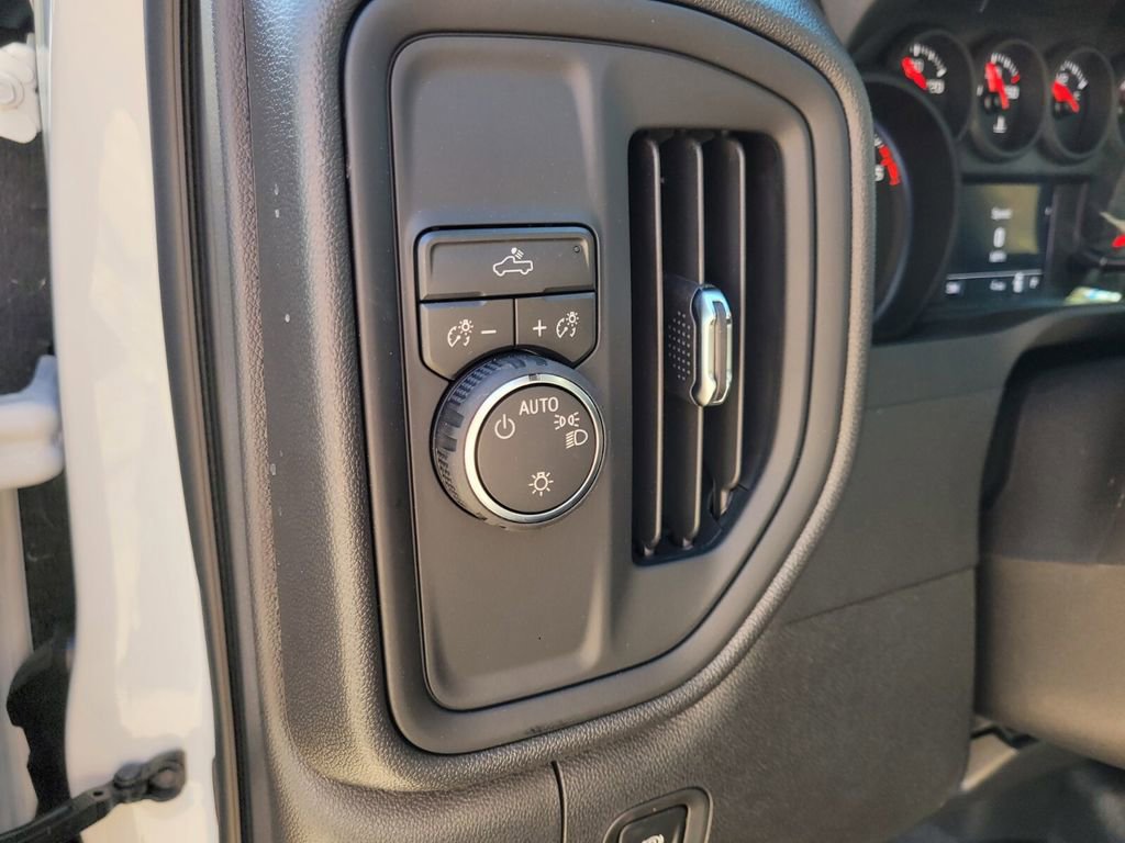 New 2026 Chevrolet Silverado 1500 W/T w/ WT Value Package image 26