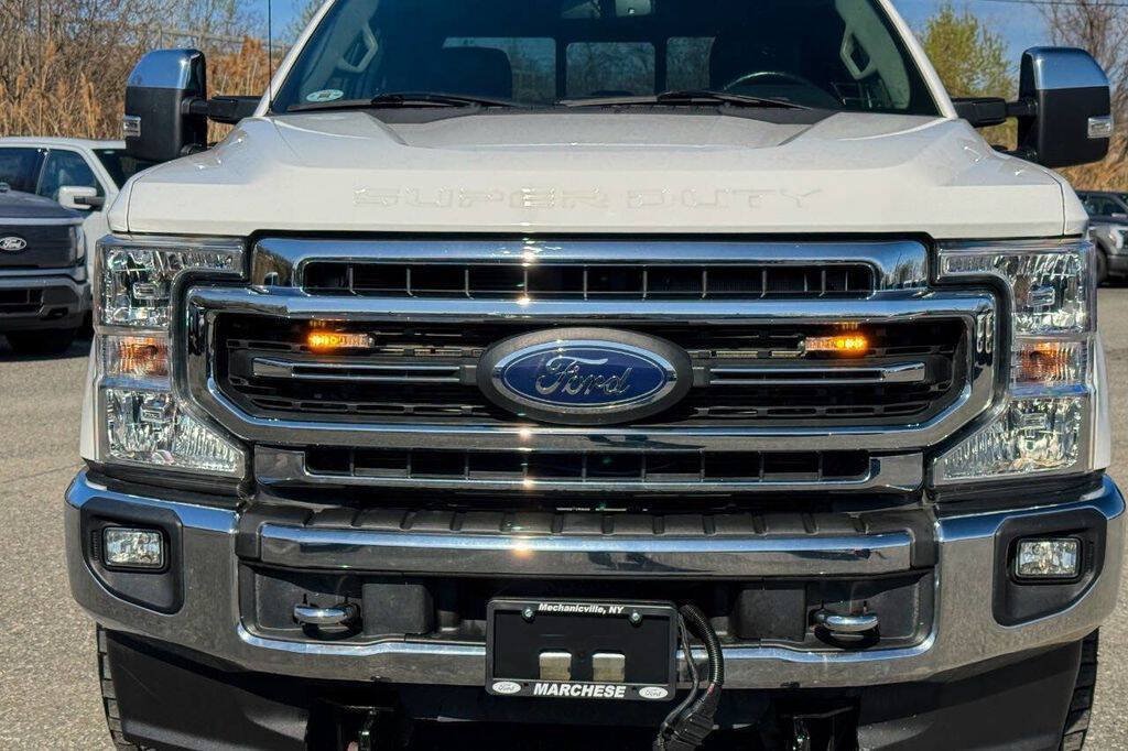 Used 2021 Ford F350 Lariat w/ Chrome Package AWD/4WD image 9